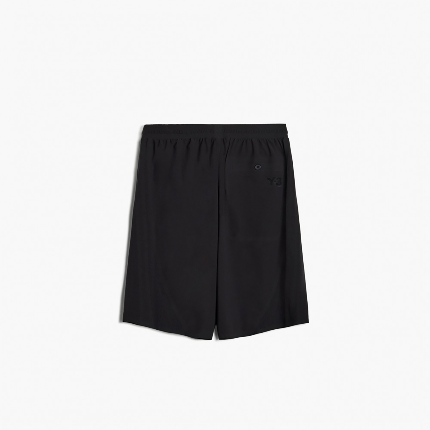 ADI1SHO00002CTM_Black_3.png