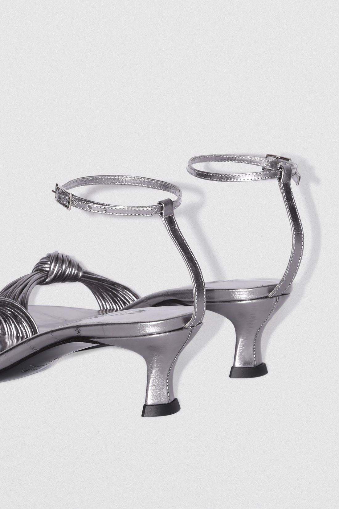 BYF2SAN00003LEW_Inox_3.png