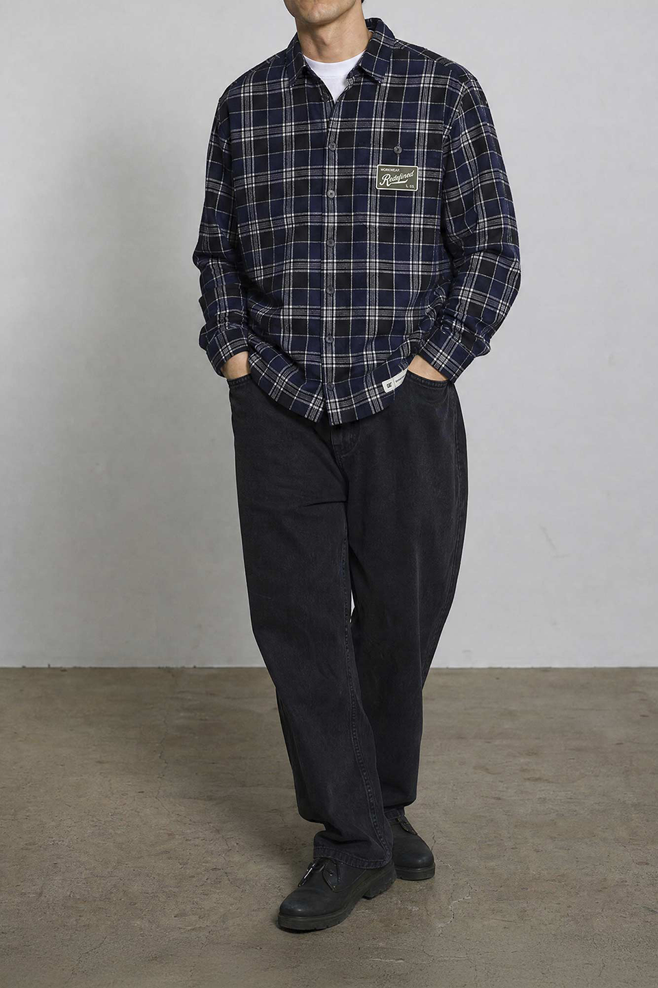 CAP1TOP18706CTM_Black+%2B+Navy+Check_2.png