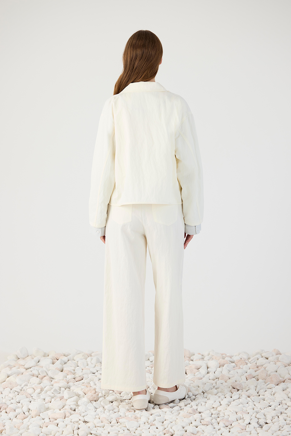 ELH1CJK00001CTW_White+Cream_3.png