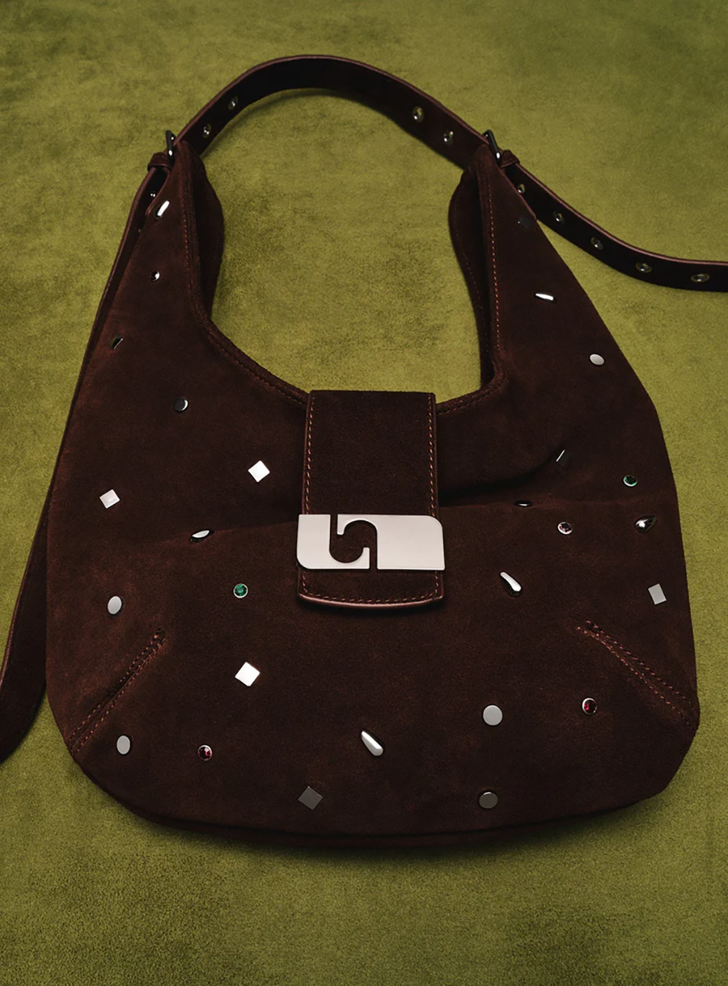 LAA3BAG00004LEW_Brown_2.png