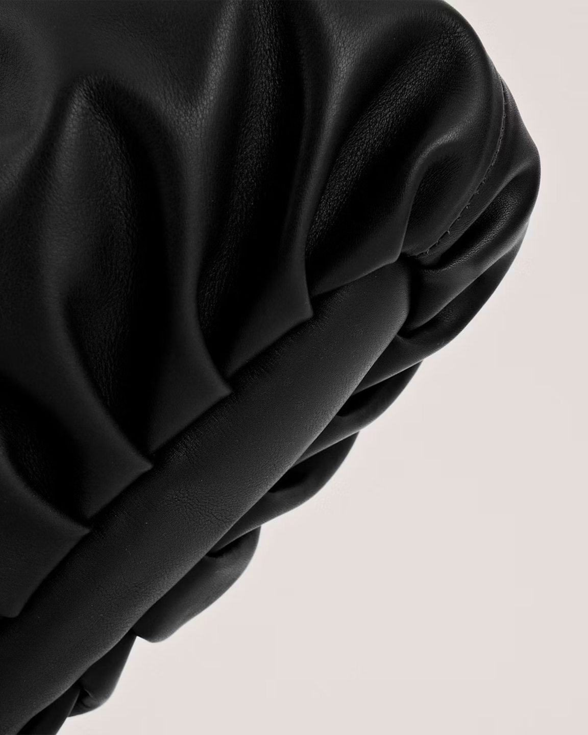 MBBBBCP00002LEW_Negro_2.png