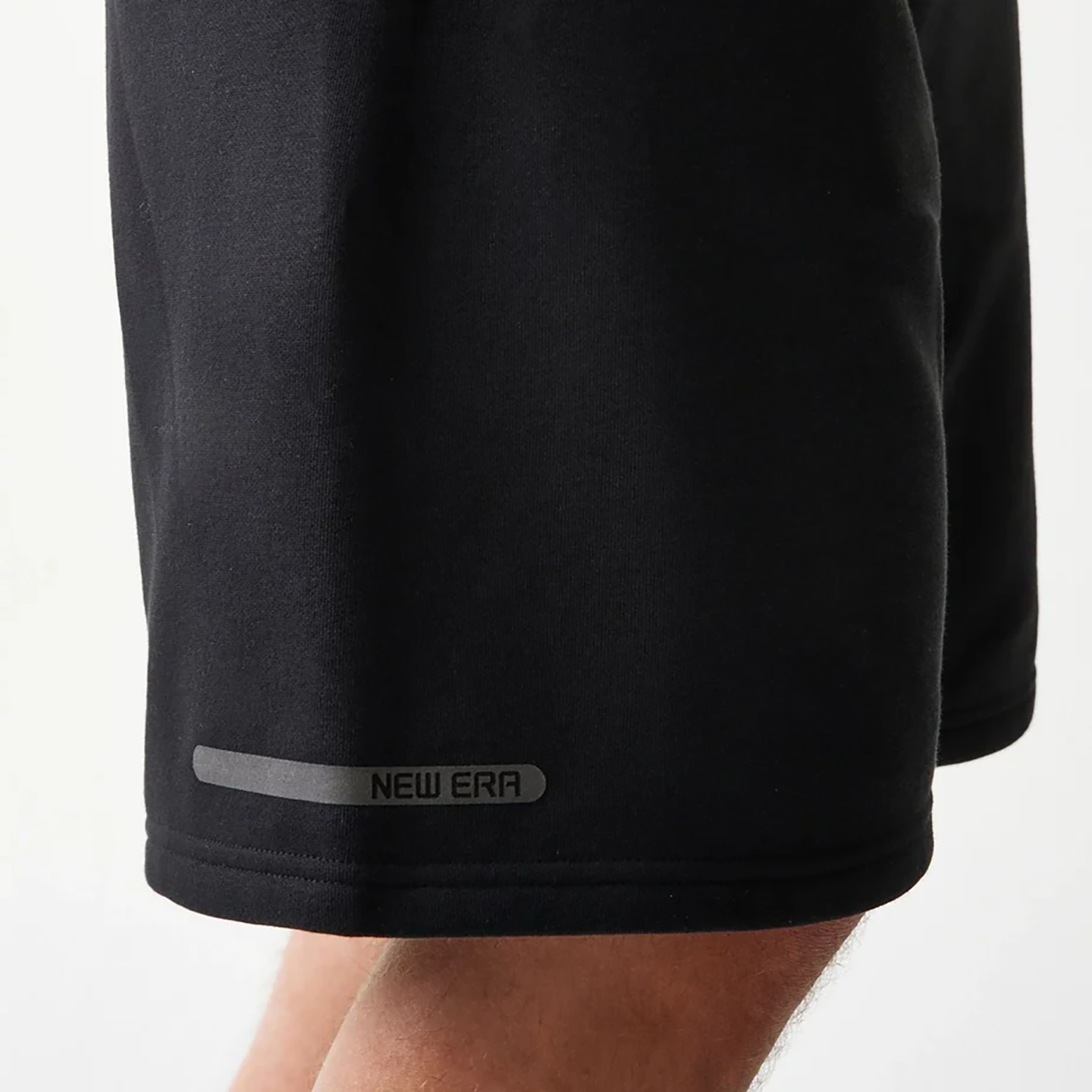 NEW1SPO00008CTM_Black_3.png
