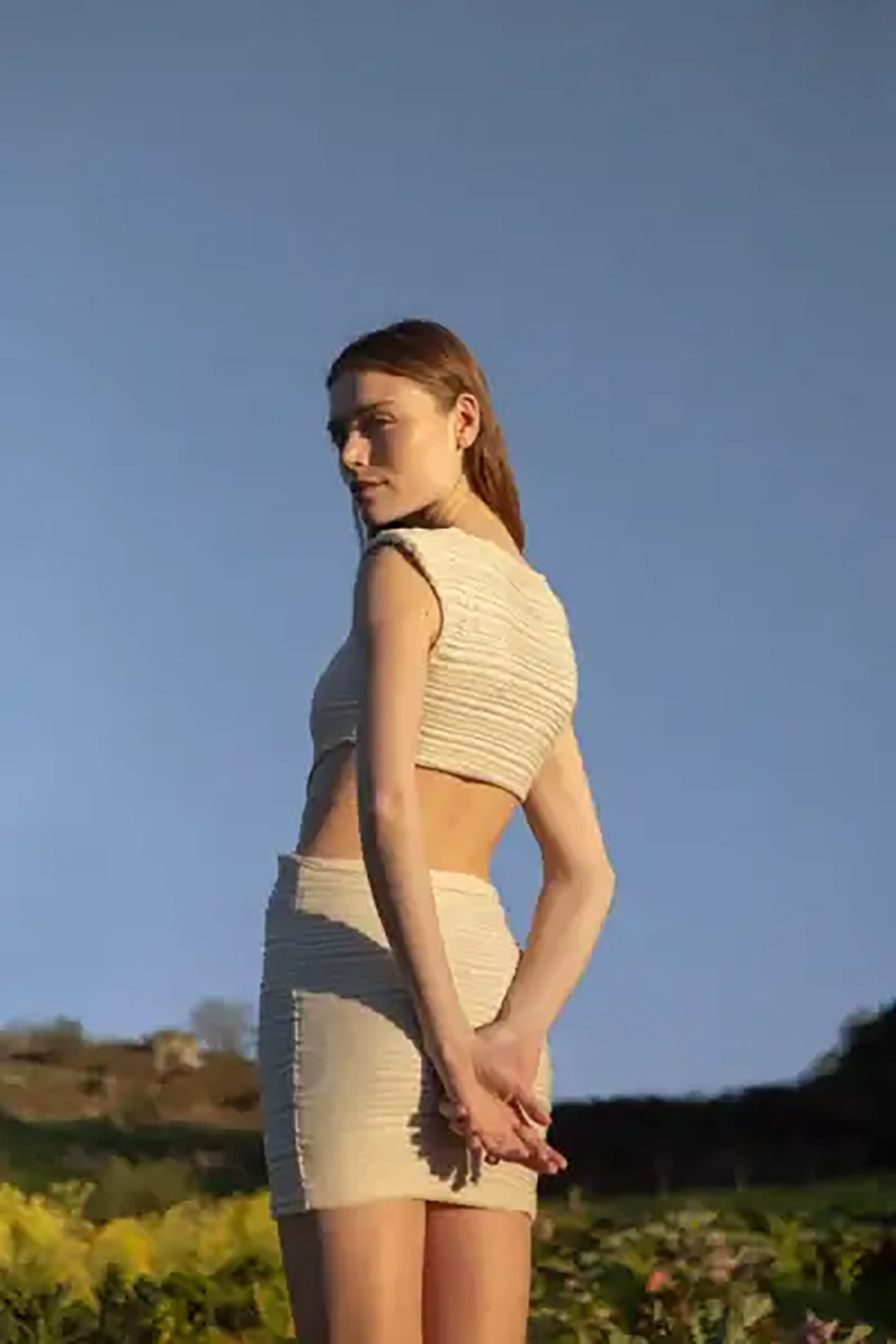 NTB1DRE00001VSW_Beige_1.png
