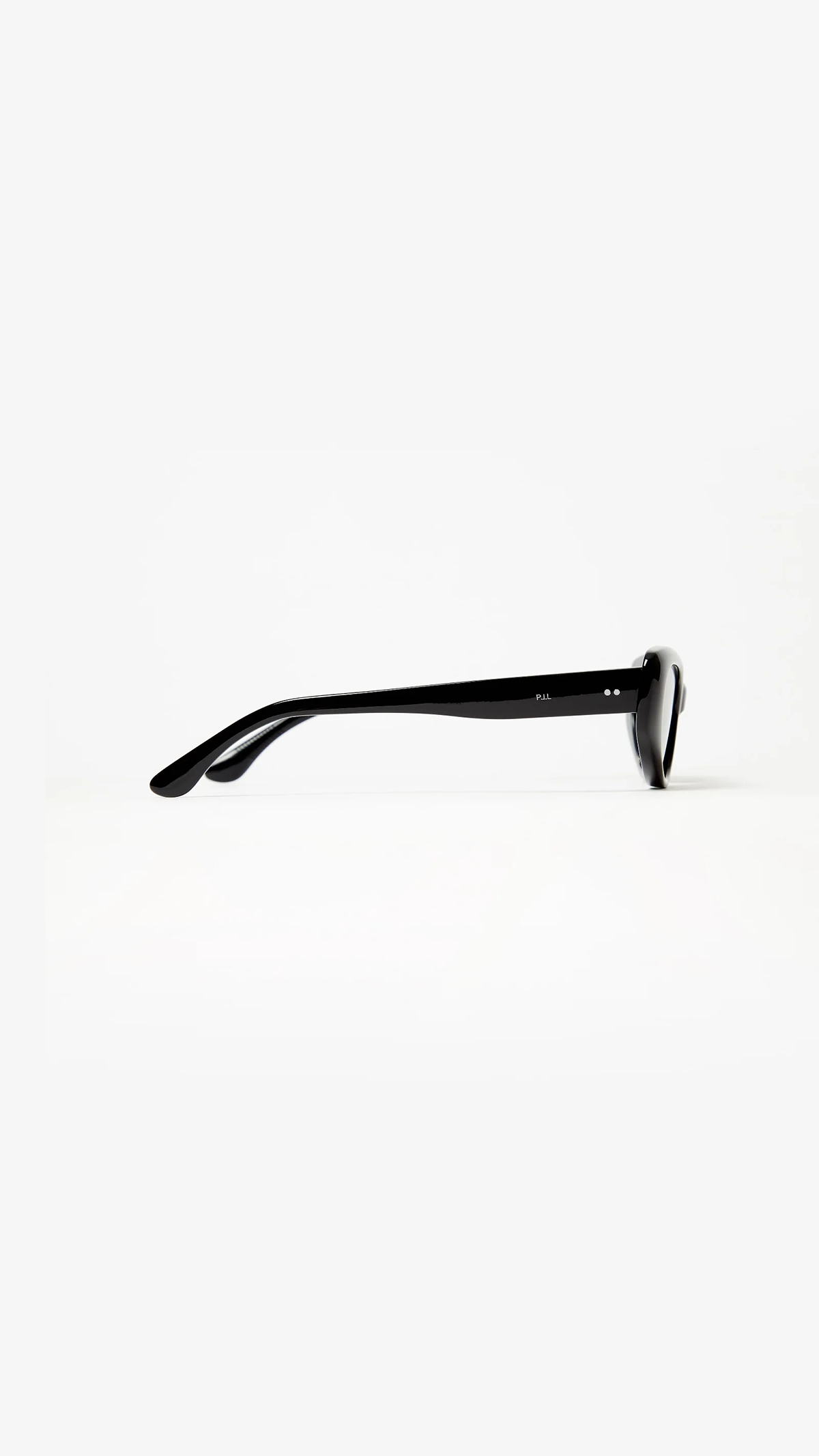 PJL4ACC00008AEU_Black_3.png