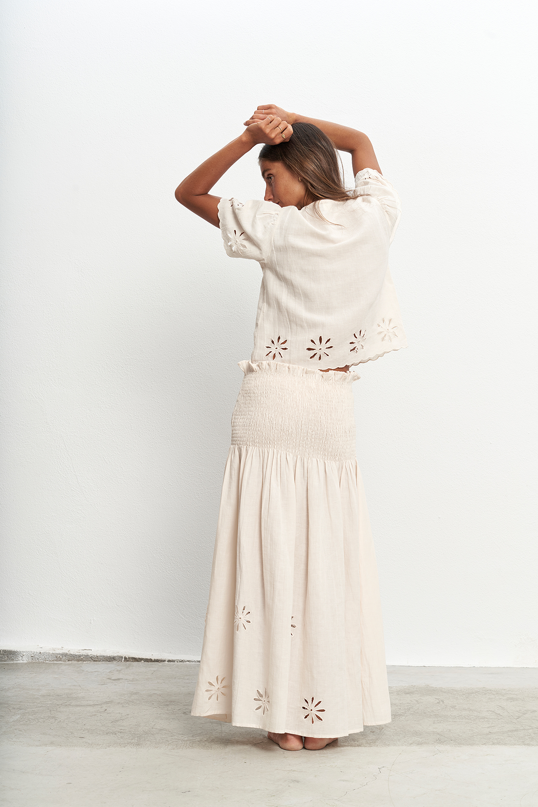 PYE1TOP00004CTW_Off+white_3.png