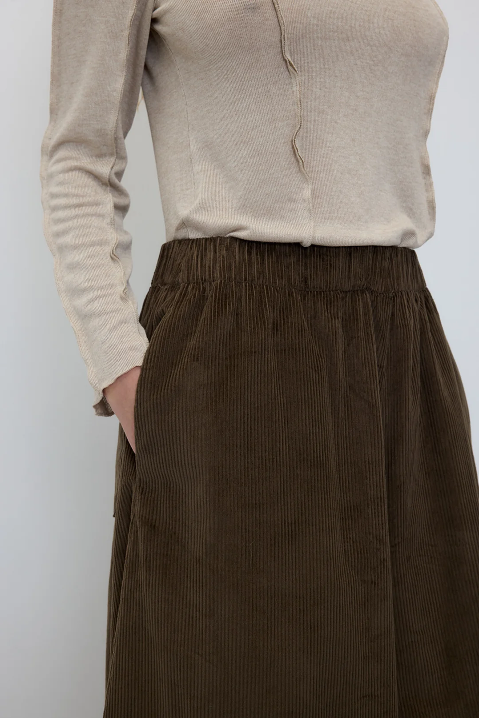 RIT1TRO22040CTW_Khaki_5.png