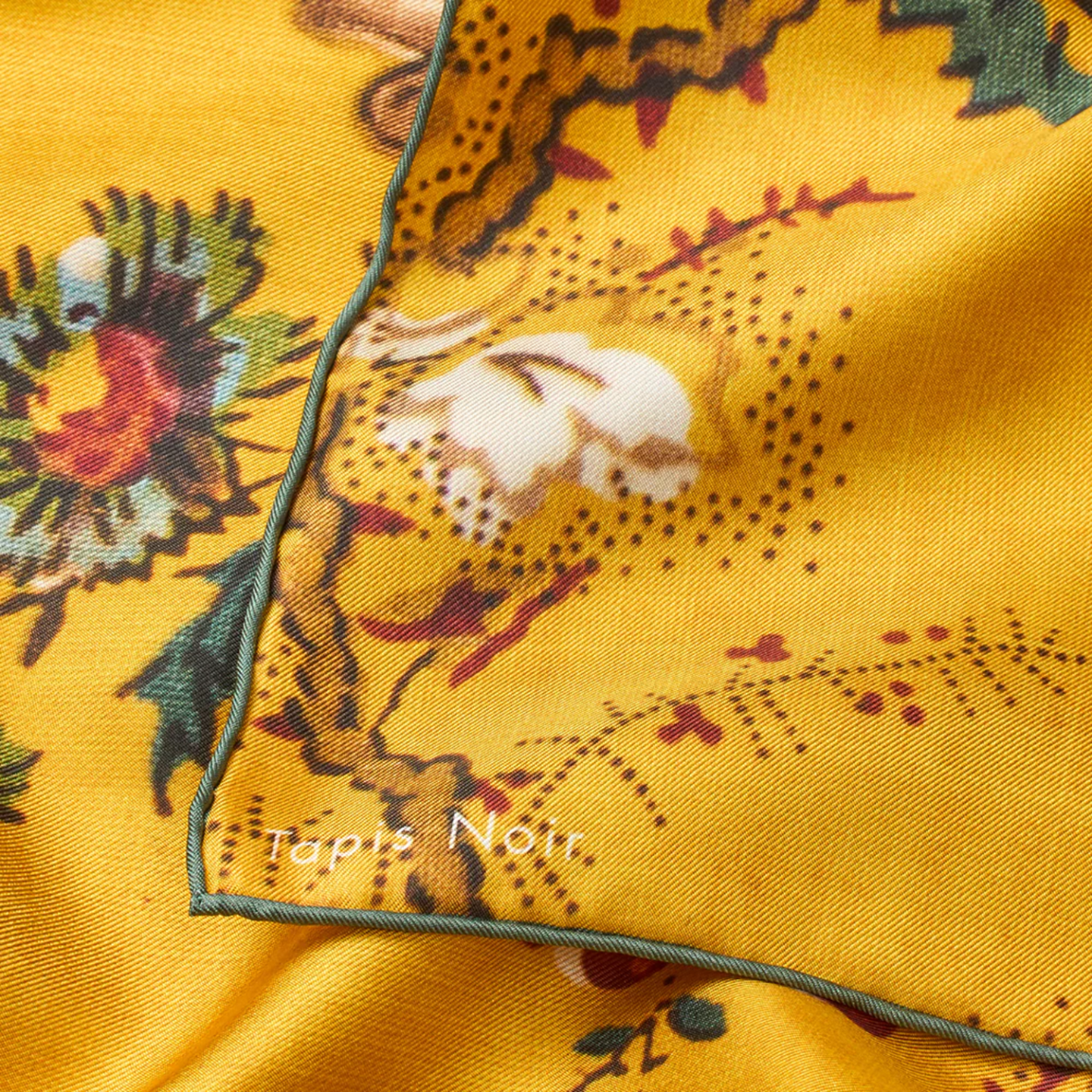 TAP4ACC00004SEW_Yellow_3.png