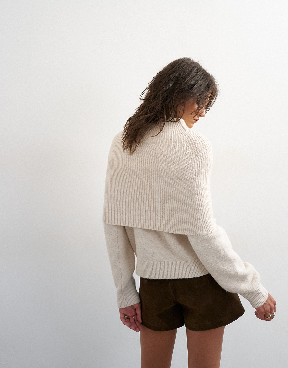 TPS1KNI21400AYW_Ivory+Cream_3.png