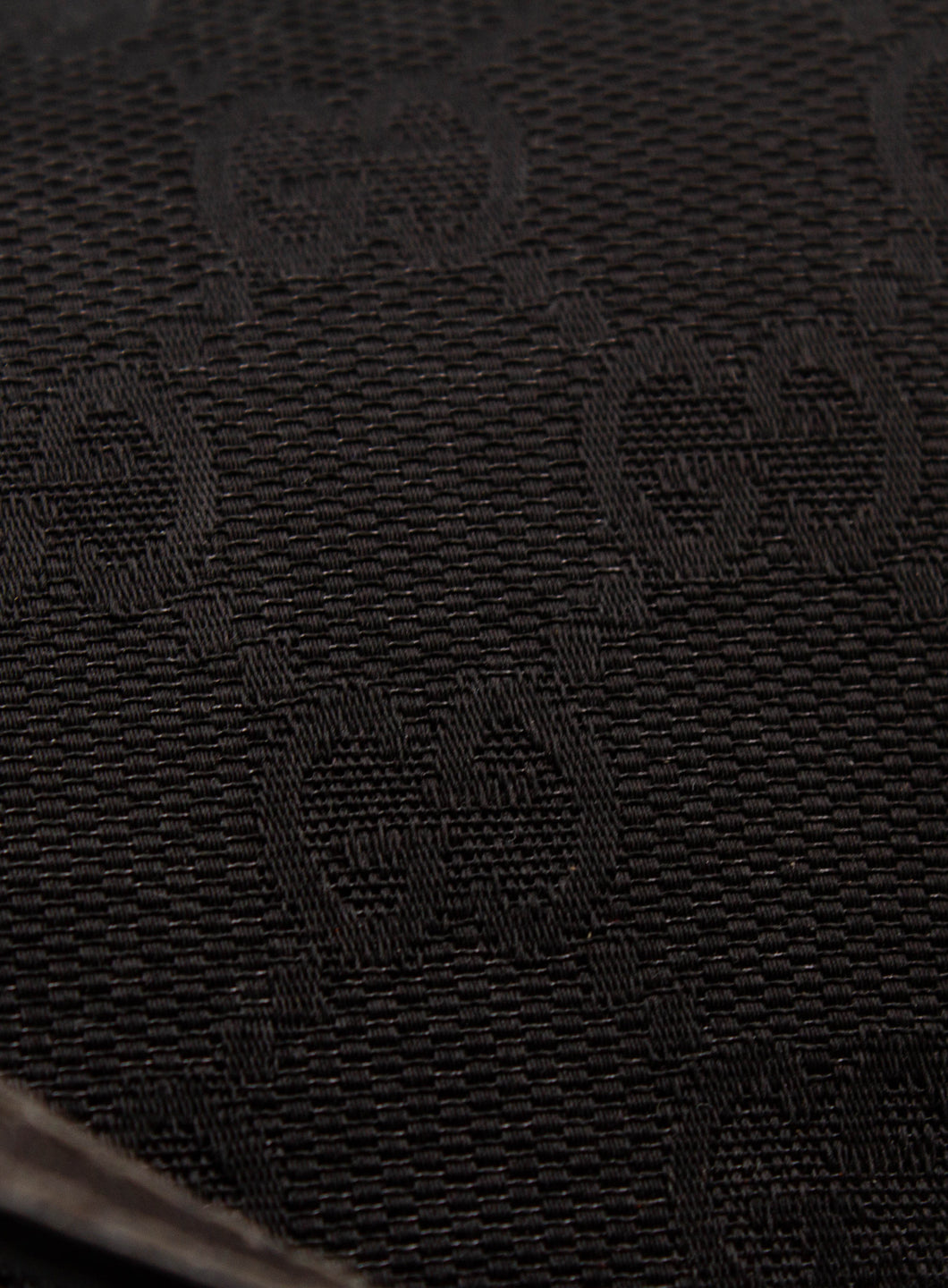 TVBBBCP16537LSW_Black_4.jpg