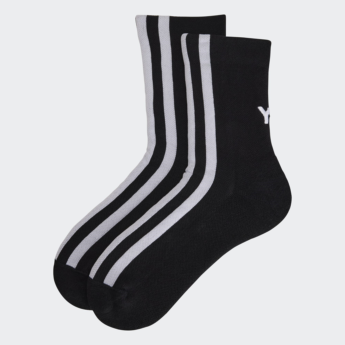 ADI1LIN00001CVM_BLACK_0.png