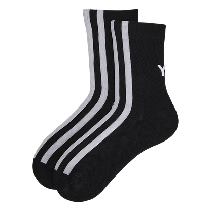 ADI1LIN00001CVM_Black_0.png