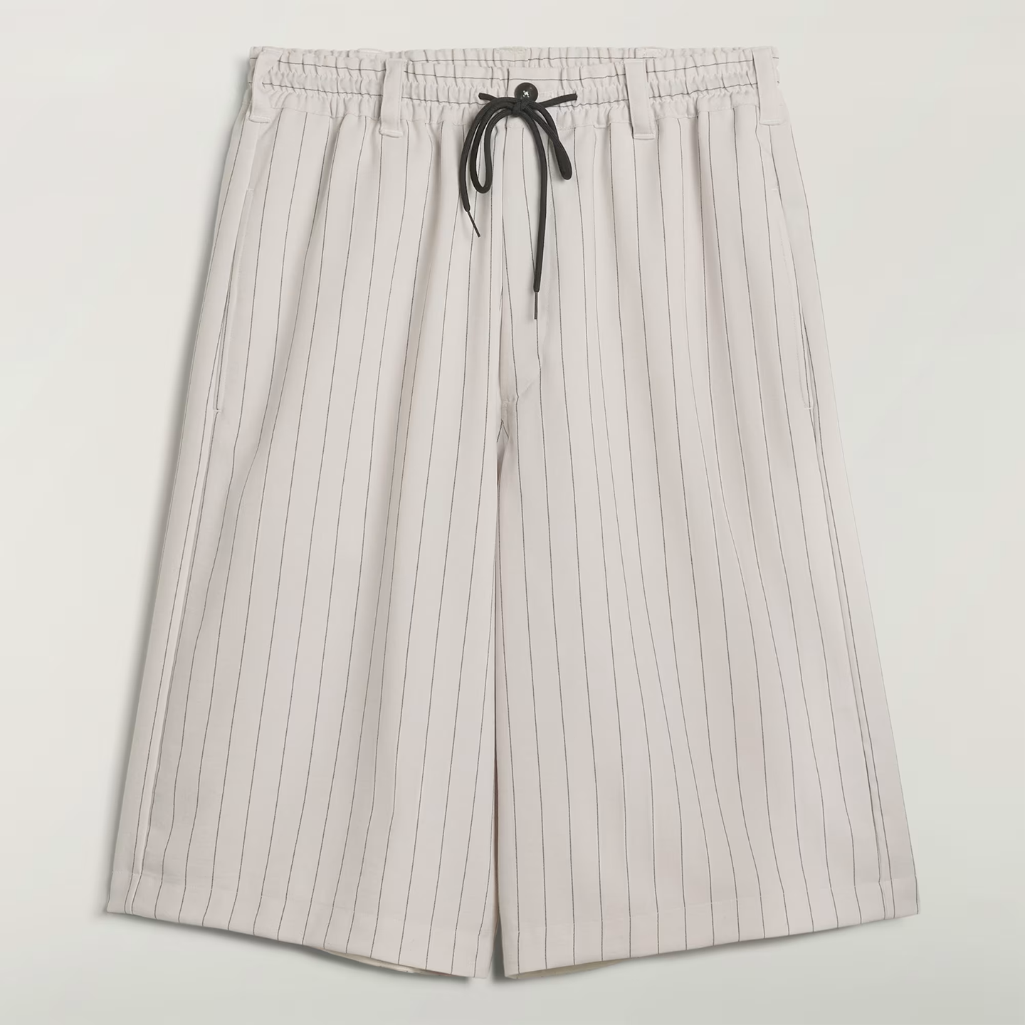 ADI1SHO00001CTM_Grey_5.png