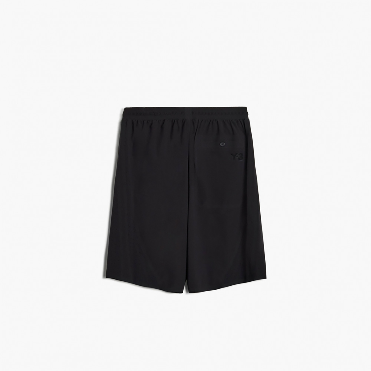 ADI1SHO00002CTM_Black_3.png