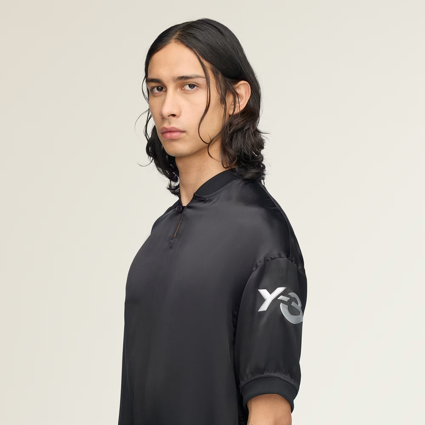 ADI1TOP18152PYM_Black_3.png