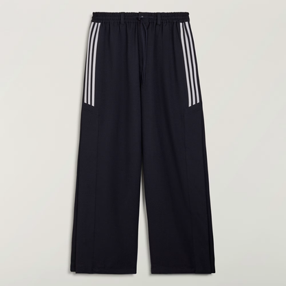 ADI1TRO00003CTM_Black_4.png