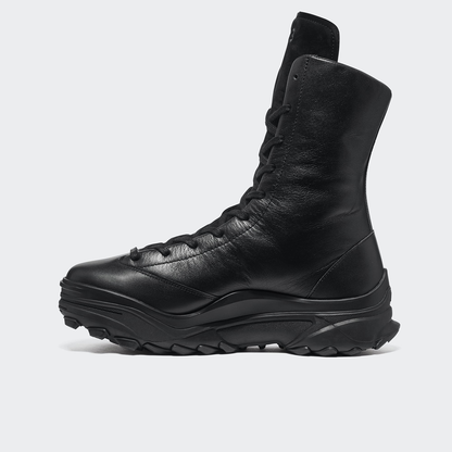 ADI2SNE00000LTW_BLACK%2BBLACK%2BBLACK_4.png