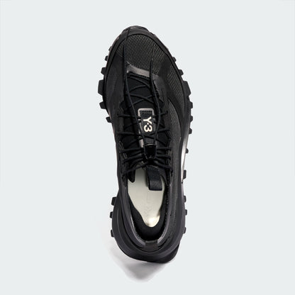ADI2SNE00001LTM_BLACK%2BBLACK%2BBLACK_3.png