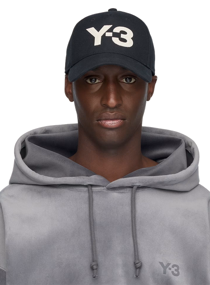 ADI4ACC18153CTM_BLACK%2BWHITE_0.png