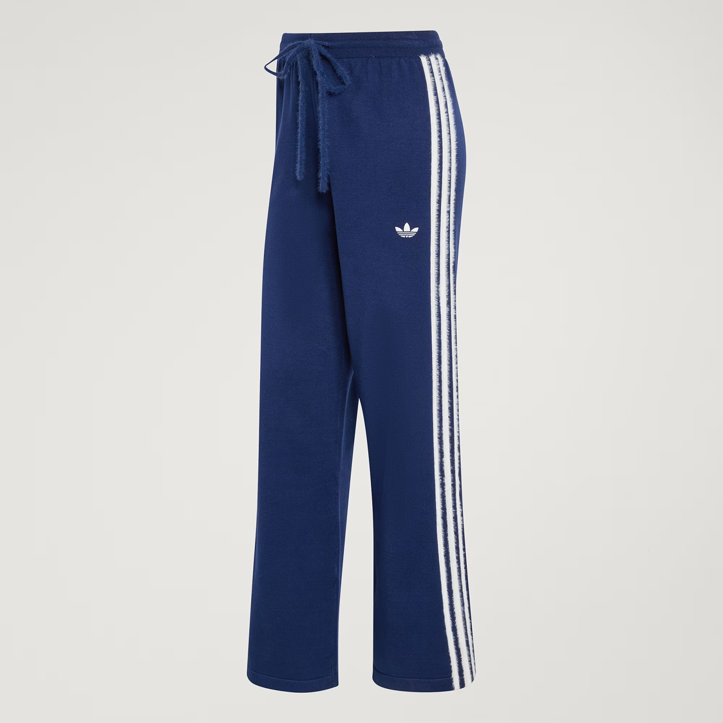 ADO1KNI15668VSW_Blue_4.png