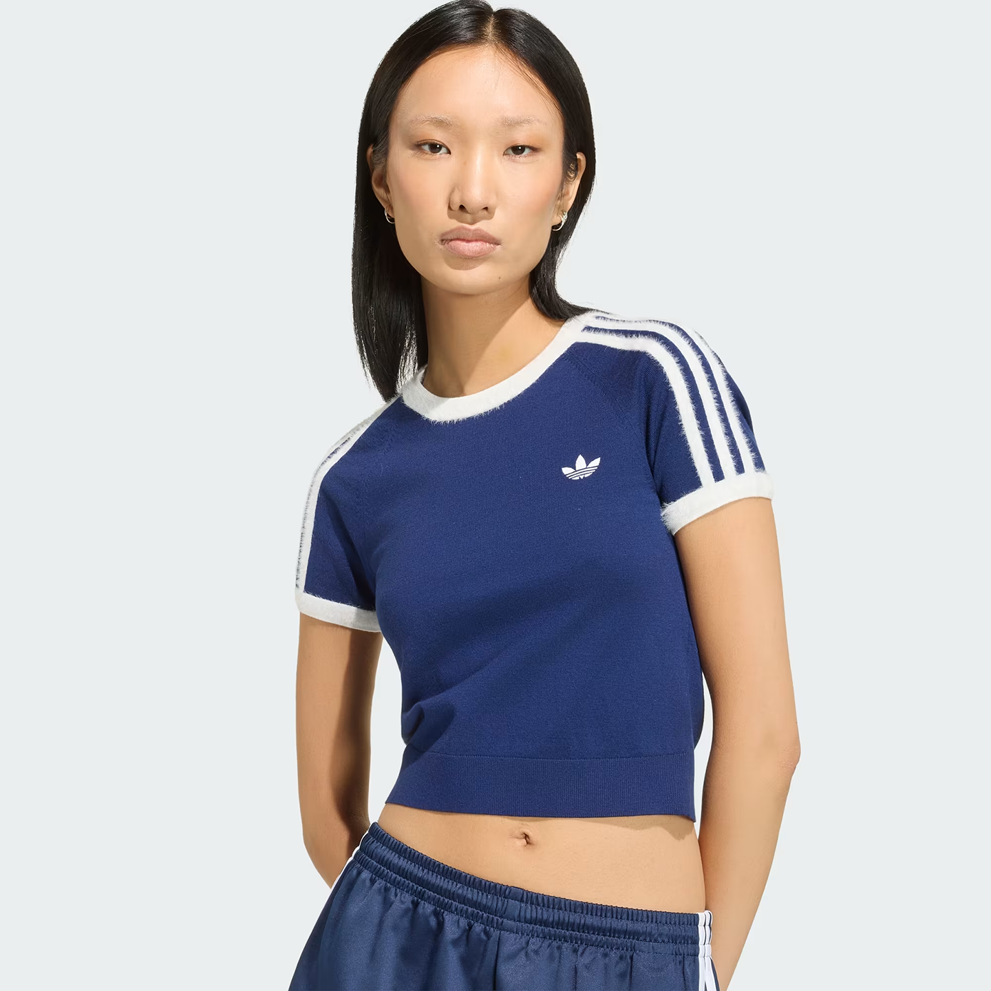 ADO1KNI15669VSW_Blue_2.png