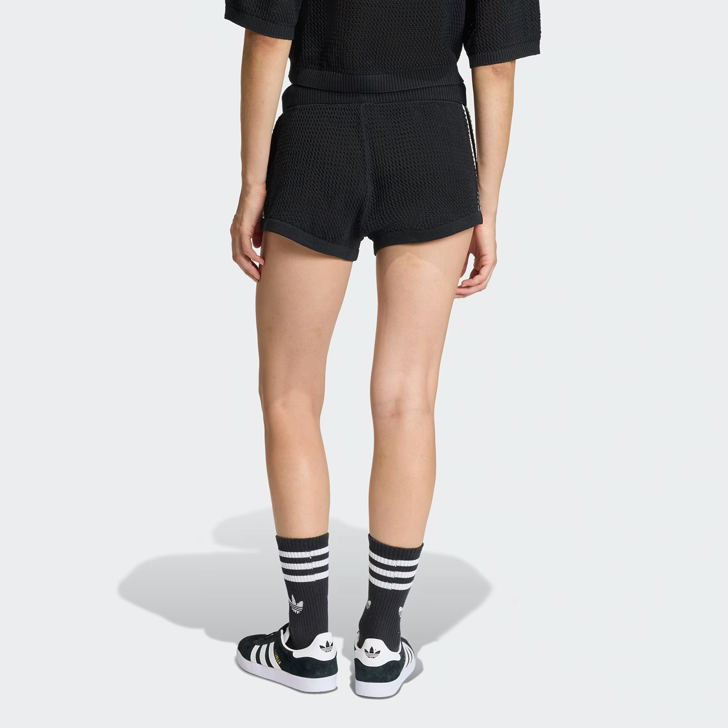 ADO1SPO00000PCW_Black_2.png