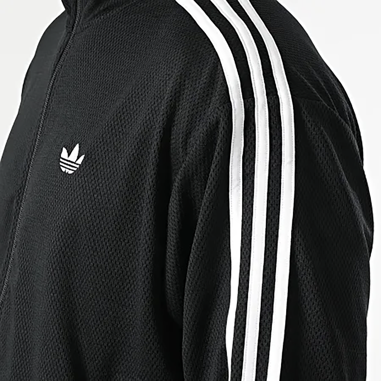 ADO1SPO00000POM_Black_2.png