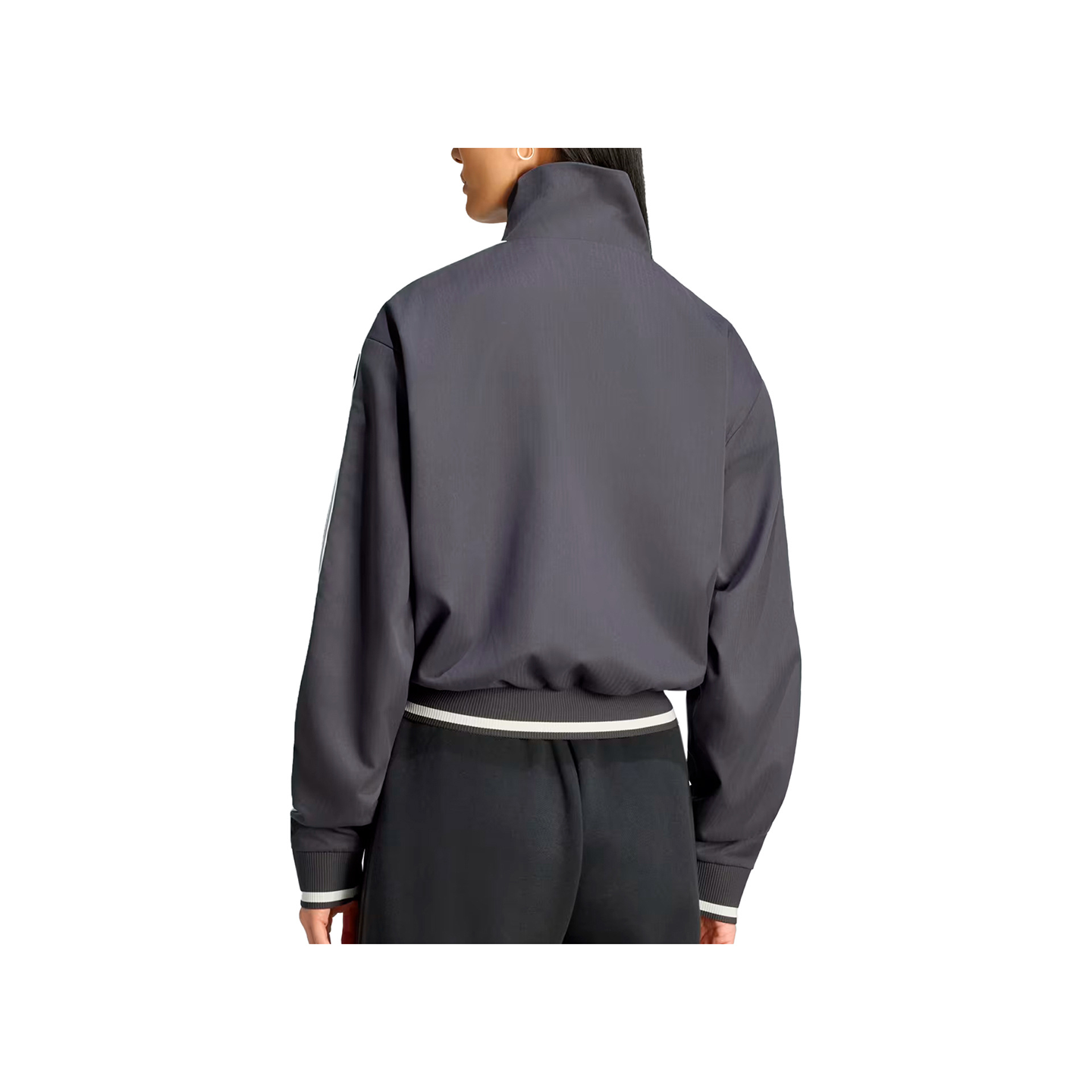 ADO1SWE15614OMW_Black_2.png