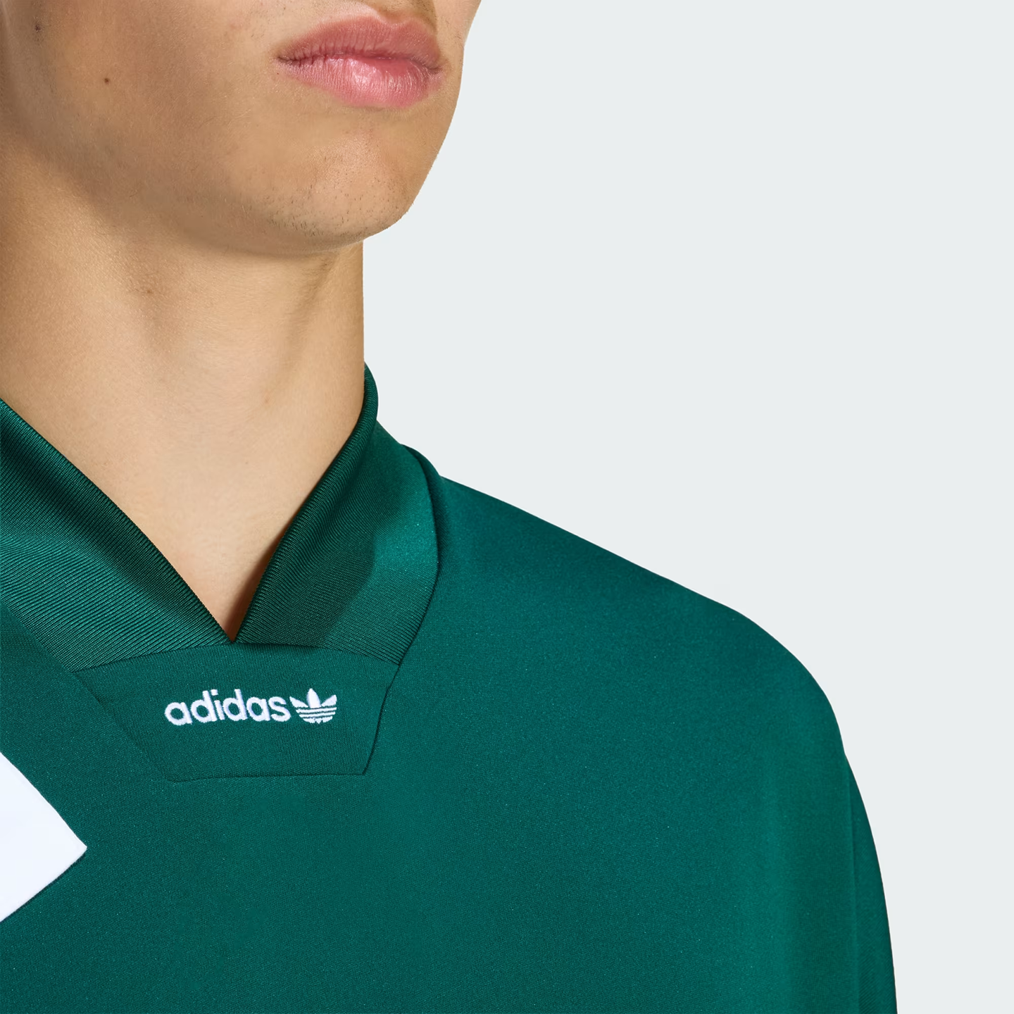 ADO1TOP00003PCM_Green_3.png