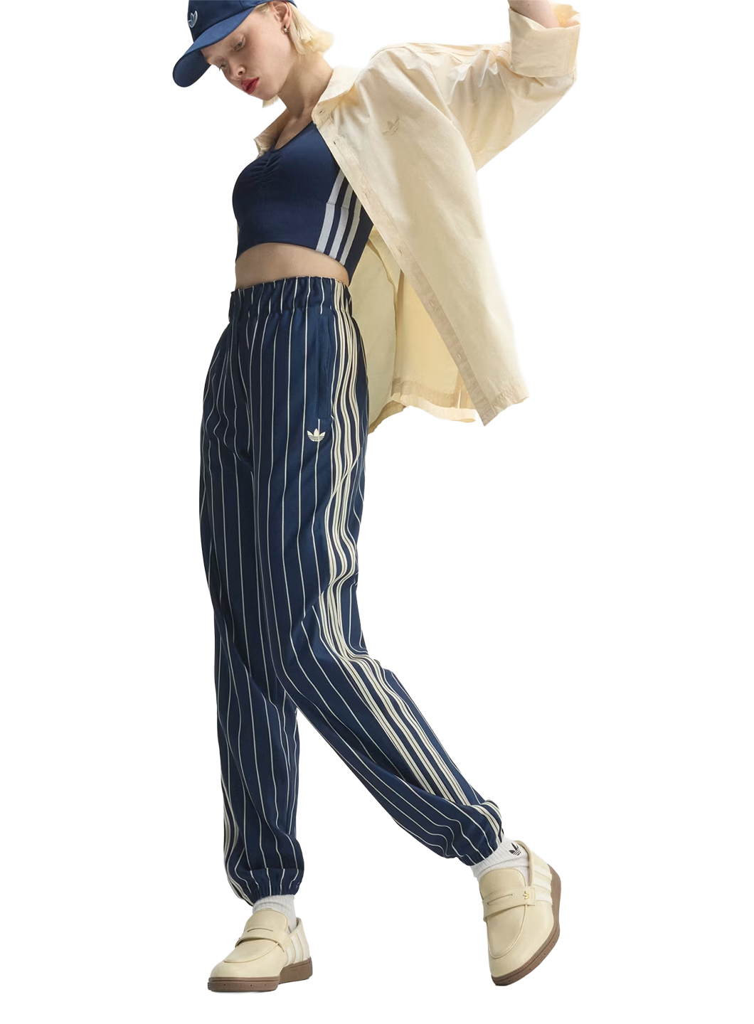 ADO1TRO15673OMW_Blue_0.png