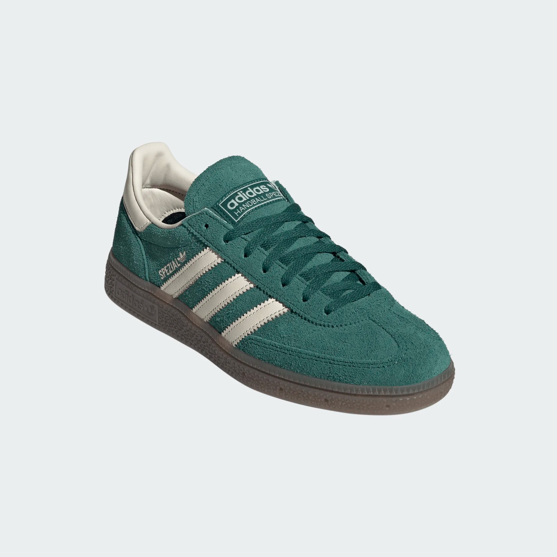 ADO2SNE00016LTW_VERUNI%2BBLACRE%2BGUM5_4.png