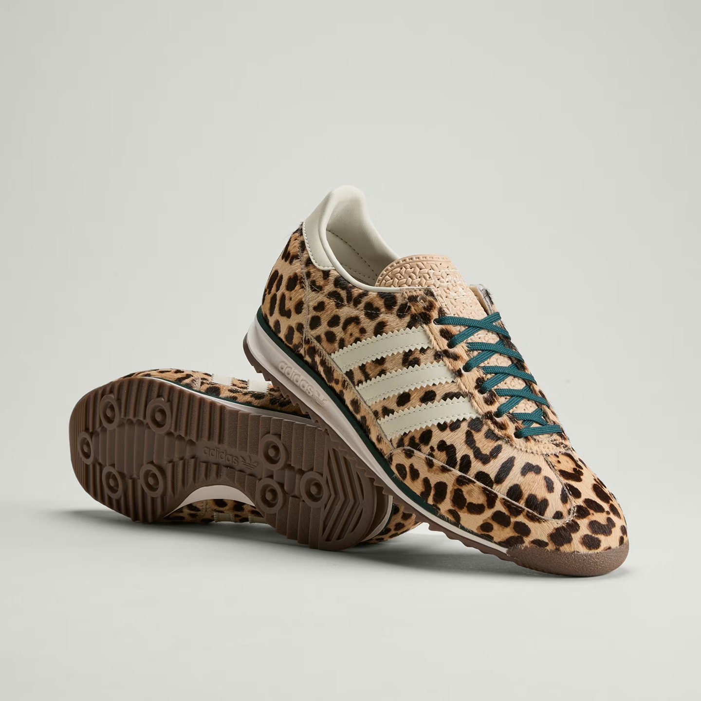 ADO2SNE00018LTW_MAG_MARFIL_CASBLA_2.png