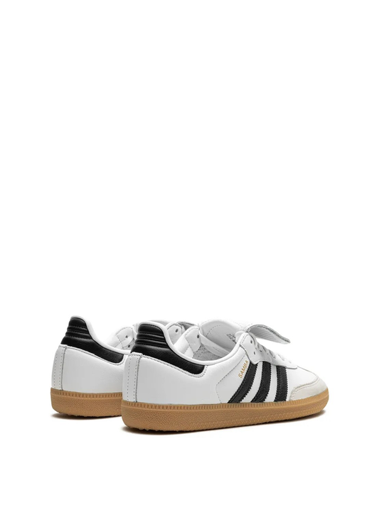 ADO2SNE01030LEW_White_1.png