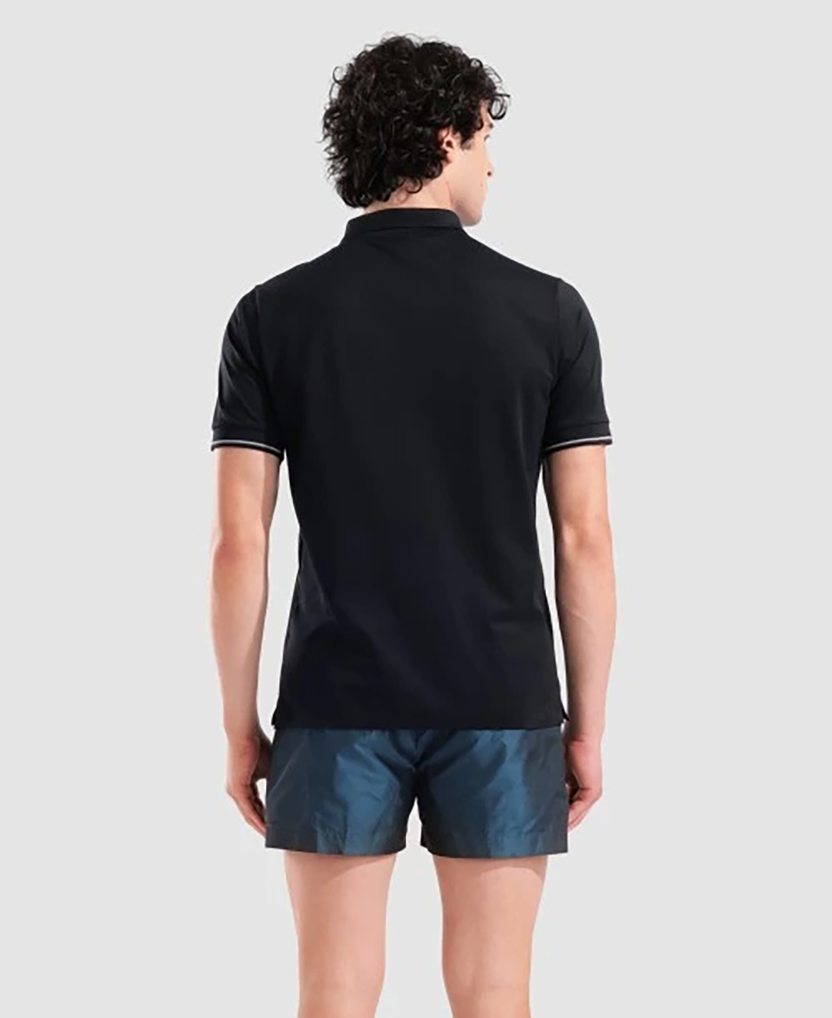 AEA1TOP04666POM_Black_1.png