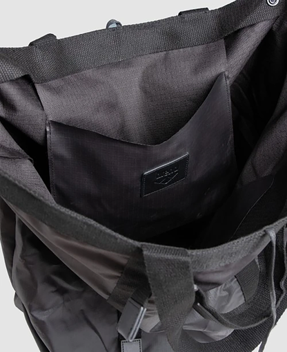 AEA3BAG04671PYM_Black_4.png