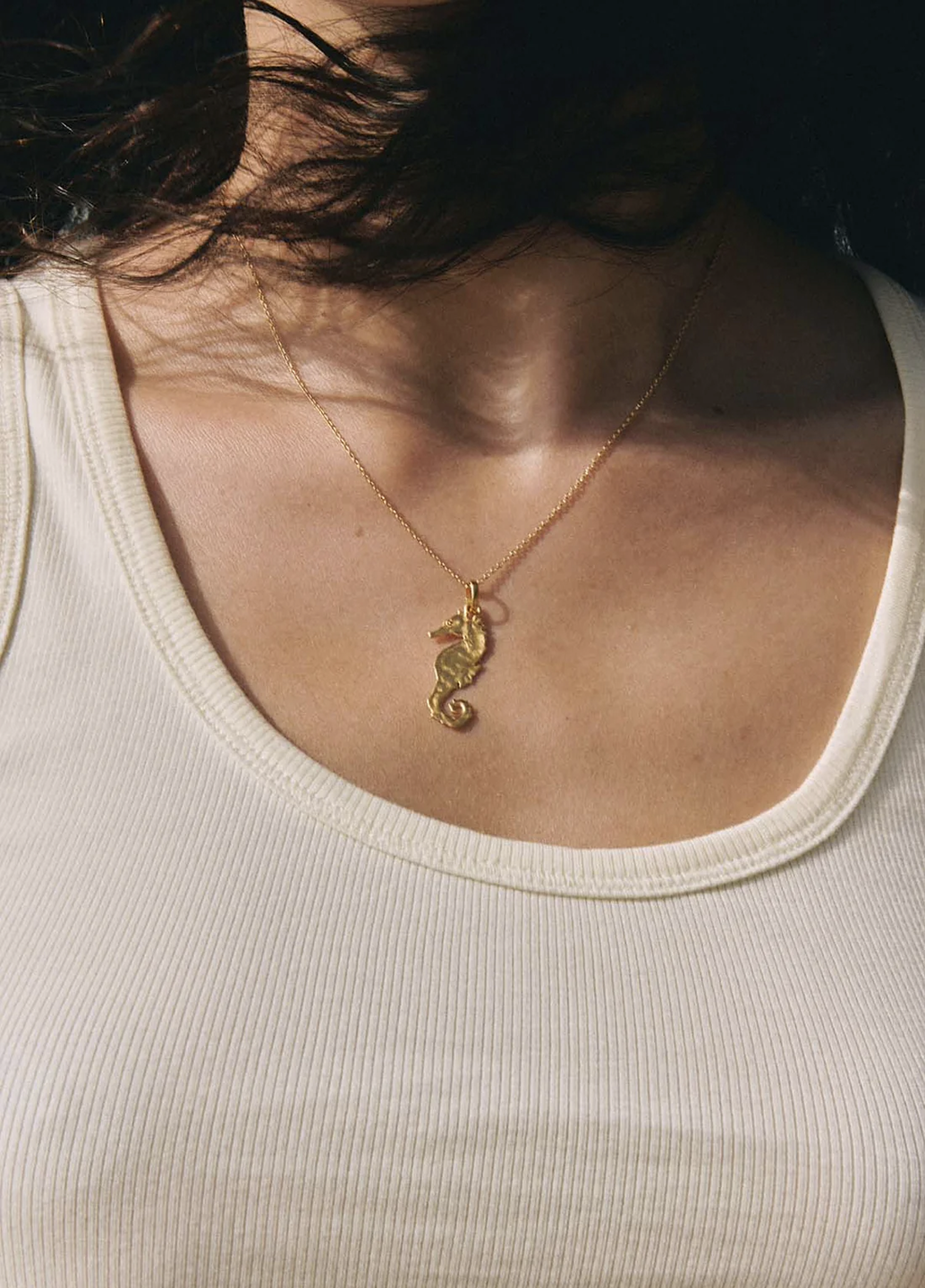 ALJ5JEW00781BRW_Gold_1.png