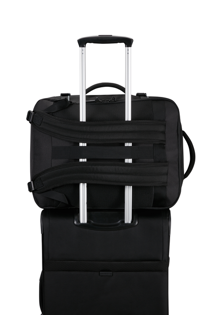 AMT2SNE00004OMU_BLACK_4.png