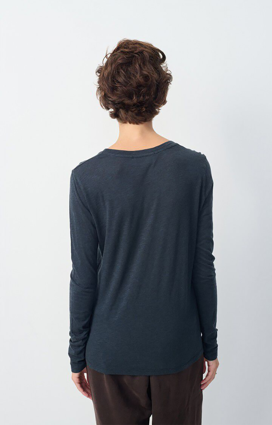 AMV1TOP00020CTW_Navy_1.png