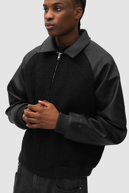 ART1CJK00001PHM_Black1_7.png