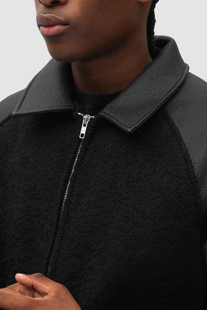 ART1CJK00001PHM_Black1_8.png