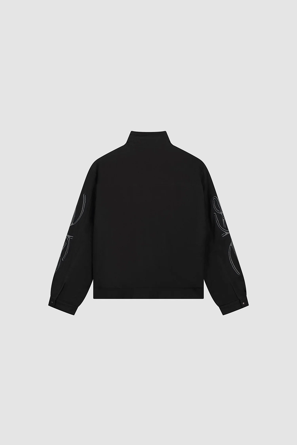 ART1CJK19554LIM_Black_5.png