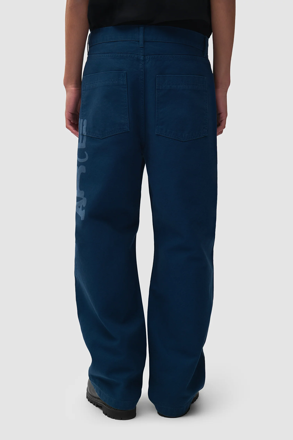 ART1JEA19547CTM_Navy_1.png