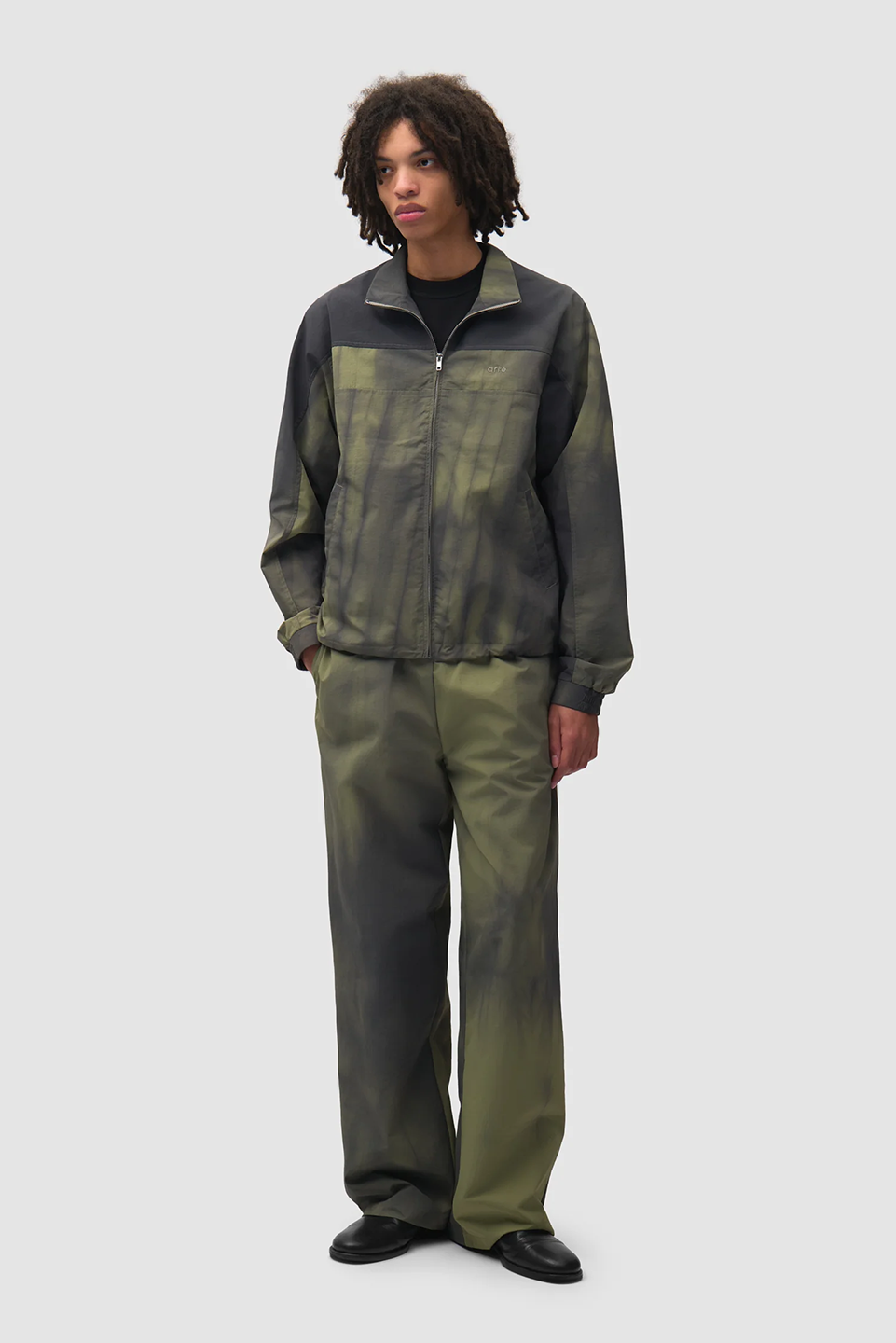 ART1SPO19530NYM_Green_2.png