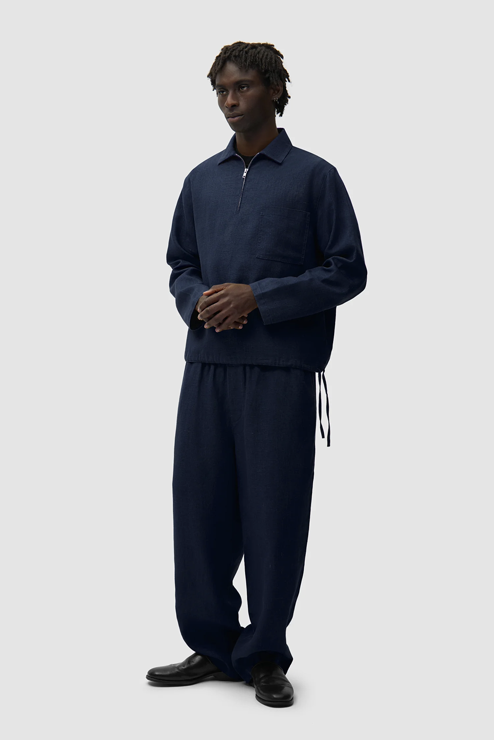 ART1SWE00000LIM_Navy_2.png
