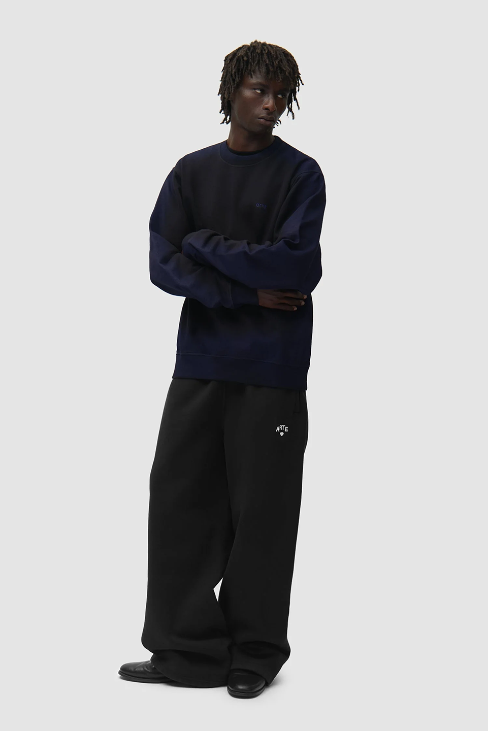 ART1SWE19545CTM_Navy%2BBlack_4.png