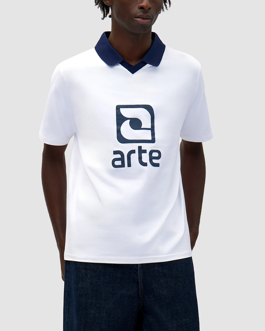 ART1TOP00000POM_White%2BNavy_1.png