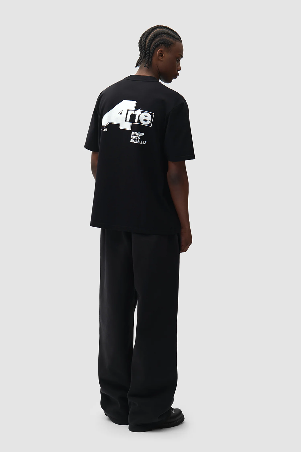 ART1TOP19538CTM_Black_2.png