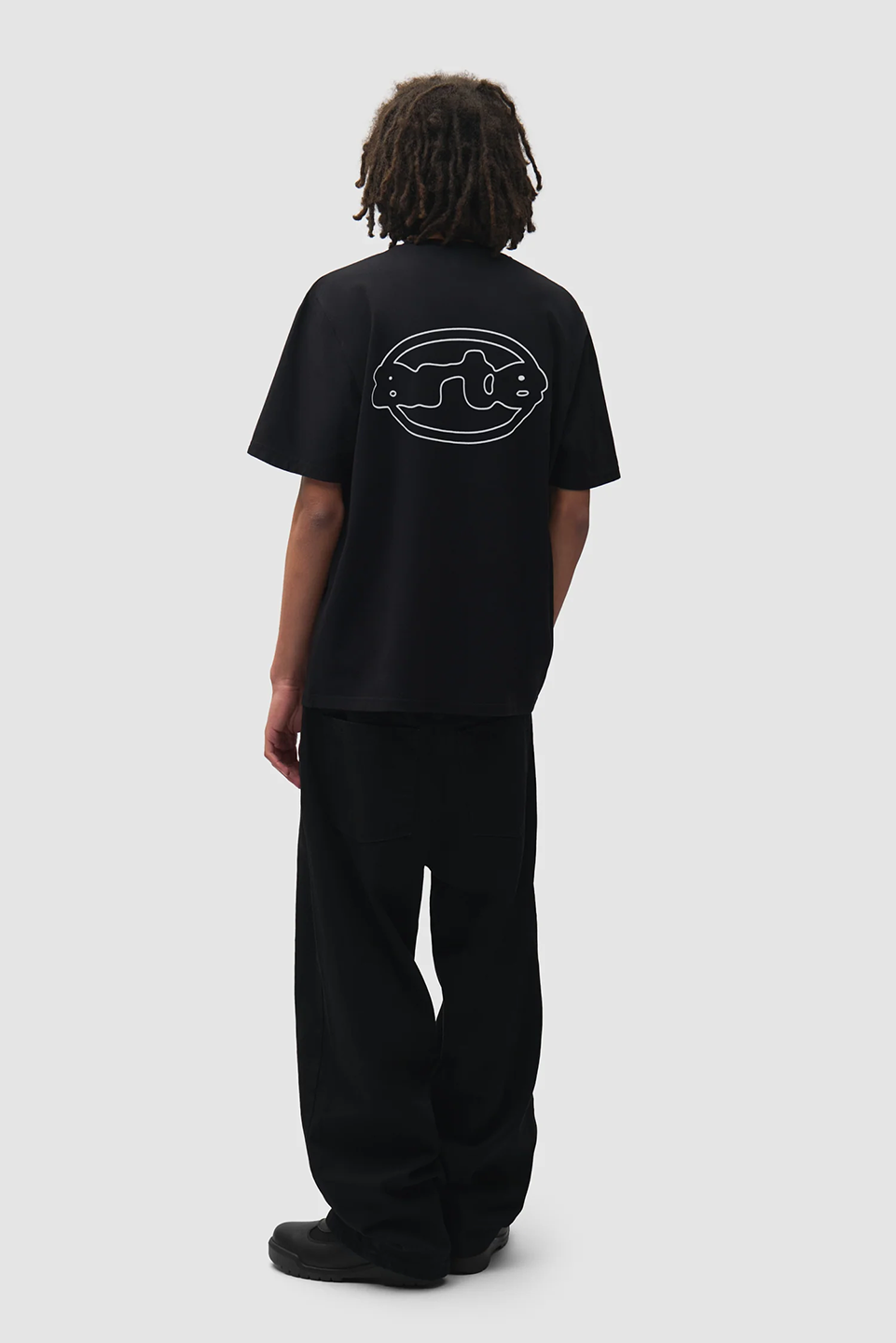 ART1TOP19539CTM_Black_3.png
