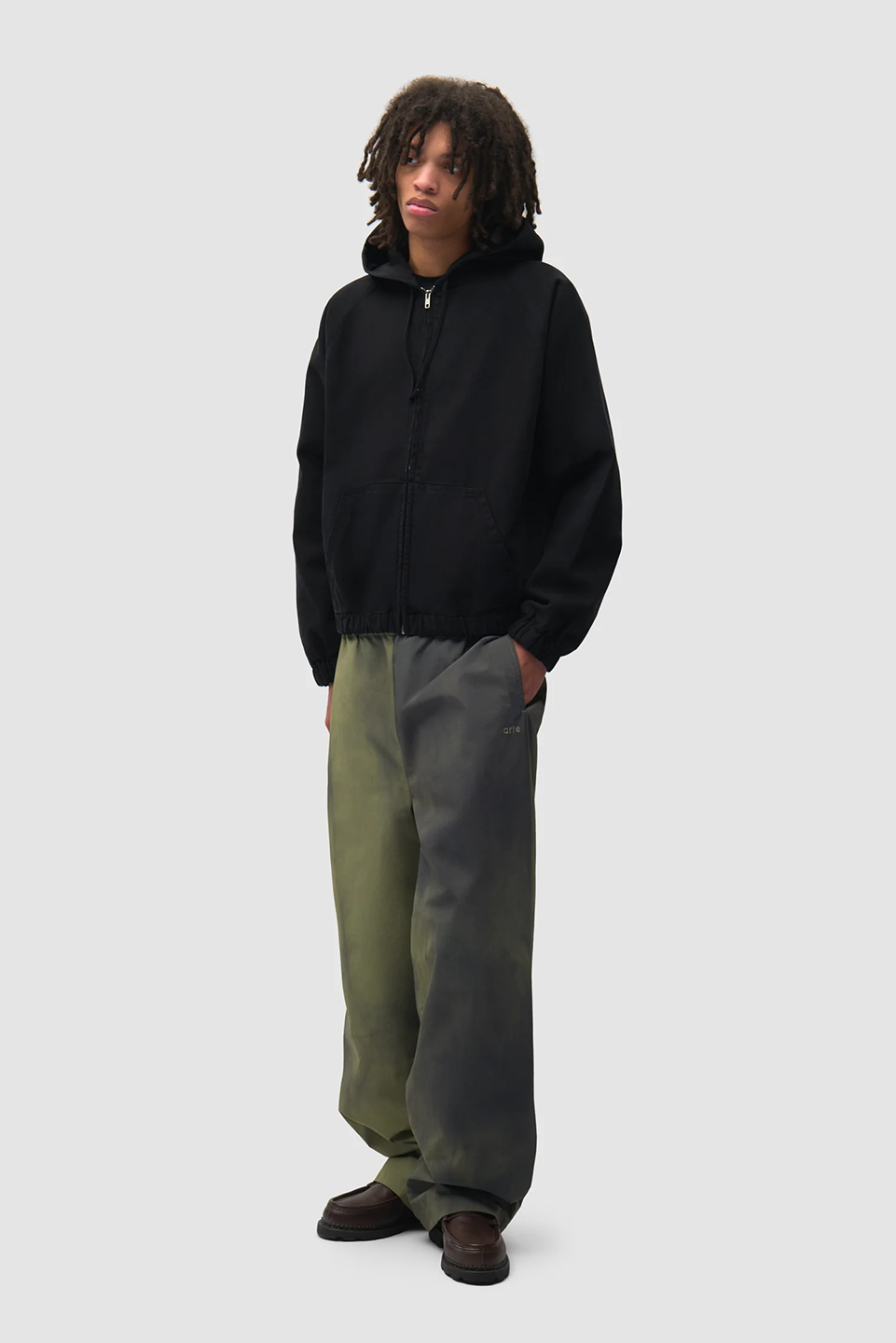 ART1TRO19531NYM_Green_2.png