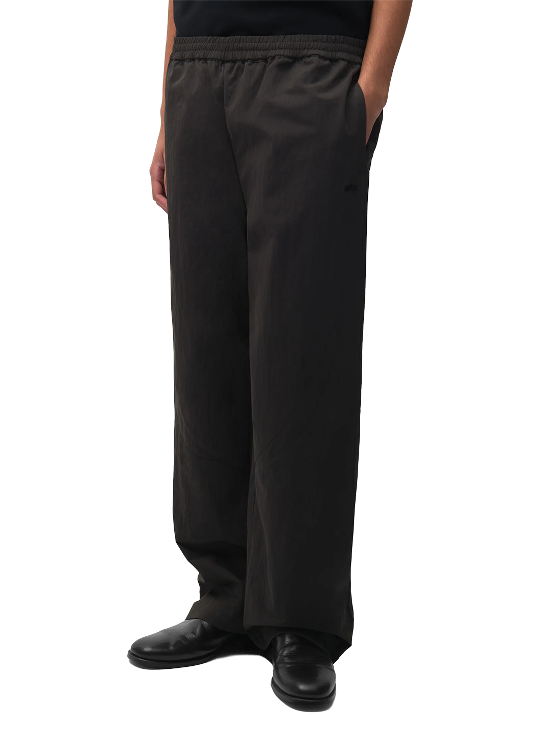 ART1TRO19556CTM_Black_0.png